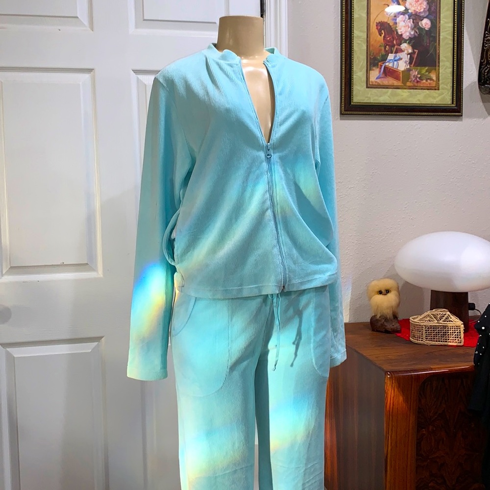 Weekend by marika baby blue vintage set Sz large
